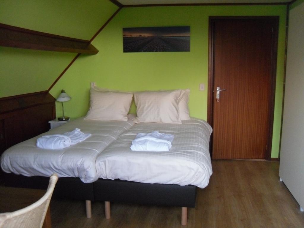 Nicolaashoeve Beemster Bed & Breakfast Noordbeemster Room photo